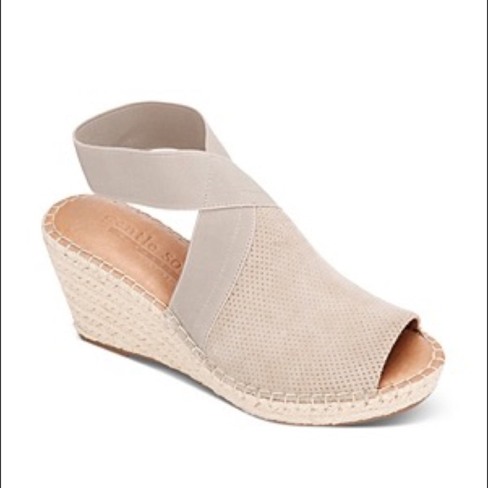 Gentle Souls by Kenneth Cole Colleen Espadrille Wedge Sandal